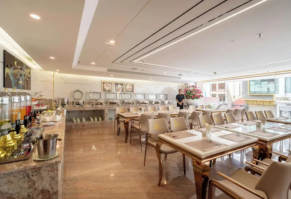 Photo - Le Saigon Grand Hotel