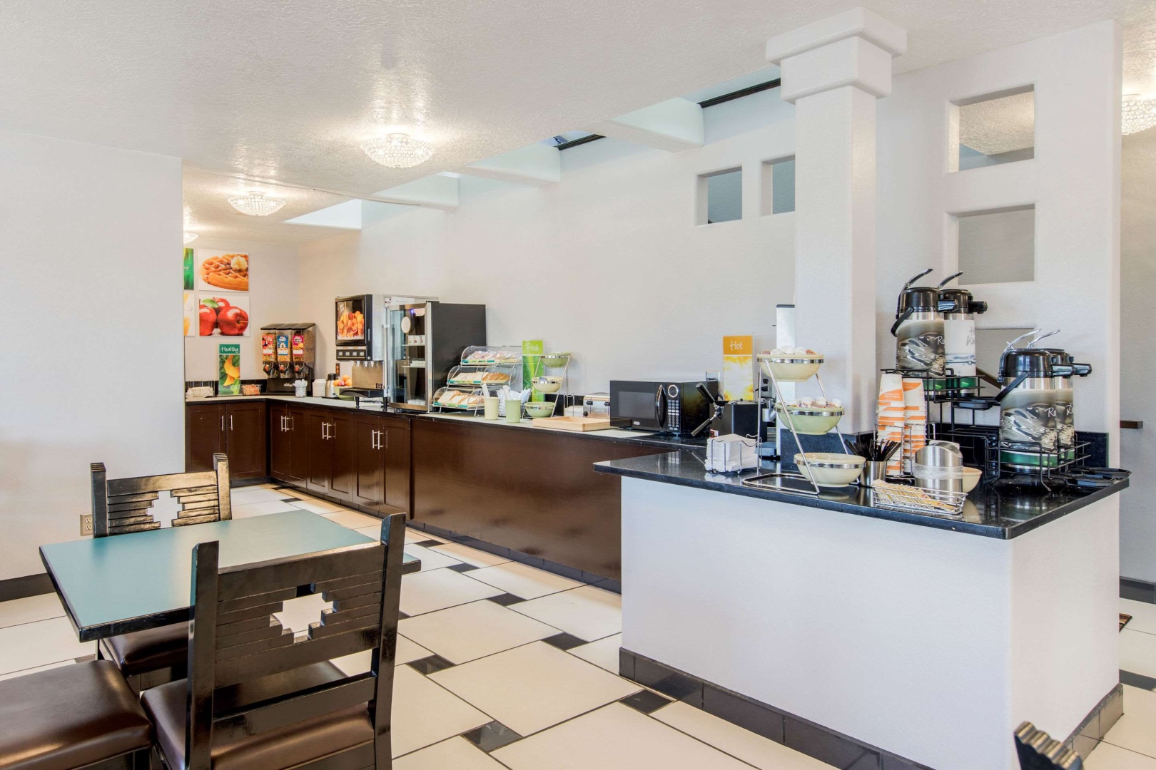 Photo - Quality Inn & Suites Albuquerque North near Balloon Fiesta Park