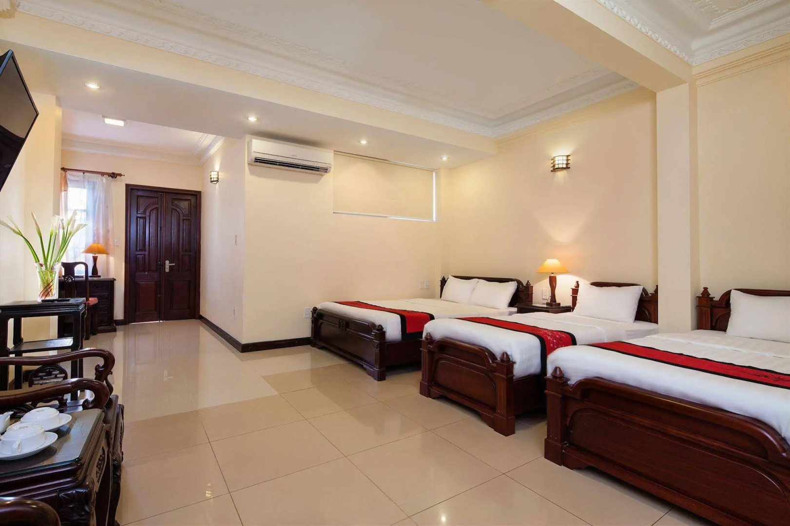 Foto - Lucky 2 Hotel & Travel