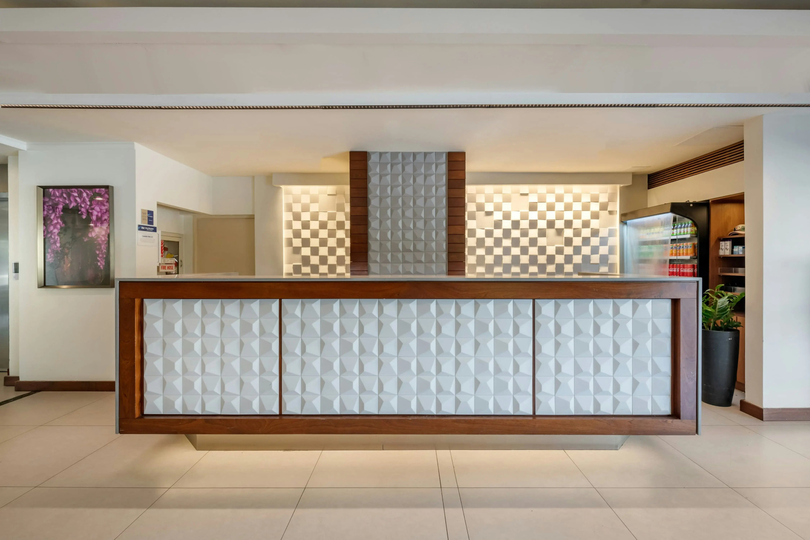 Photo - Condado Palm Inn San Juan, Tapestry Collection by Hilton