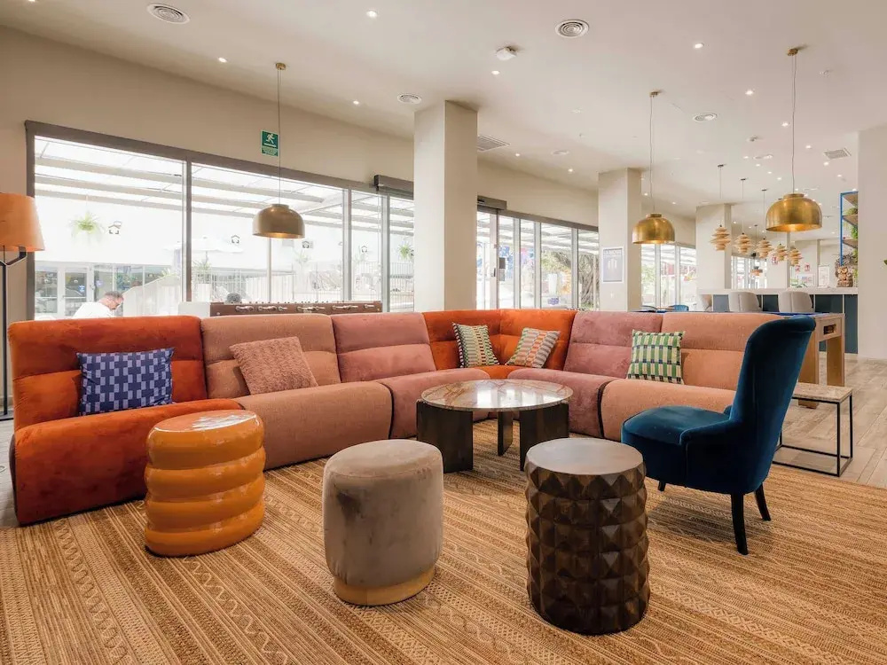 Photo - Livensa Living Studios Valencia Marina Real