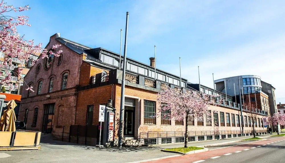 Photo - Central City Apartments
