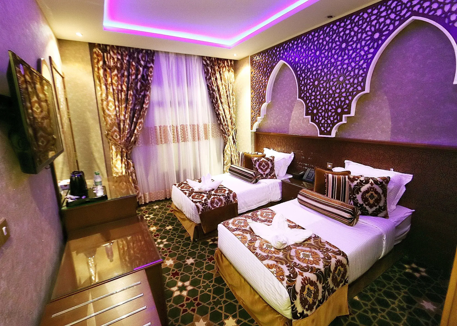 Photo - Nusk Al Madinah Hotel