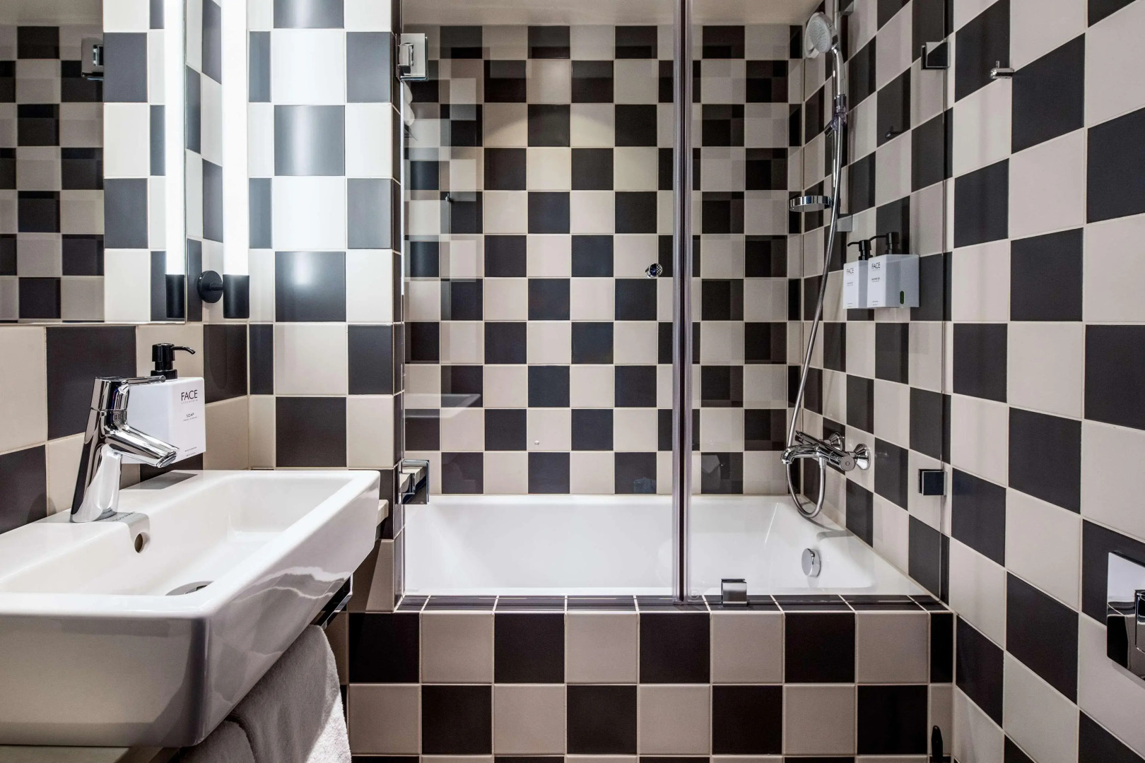 Photo - Scandic Falkoner