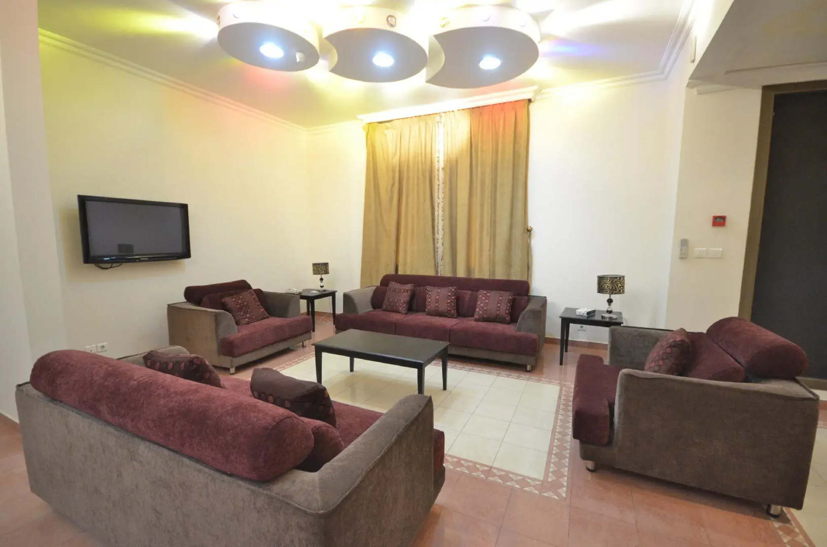 Photo - Madareem Hotel
