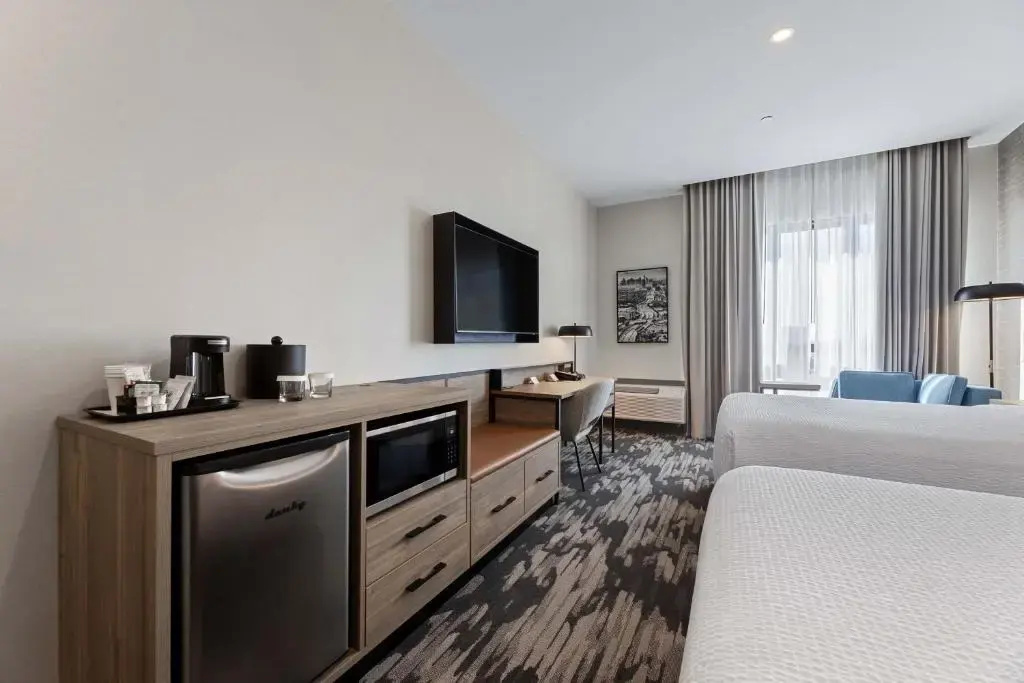 Photo - Sandman Signature Dallas Las Colinas Hotel & Suites