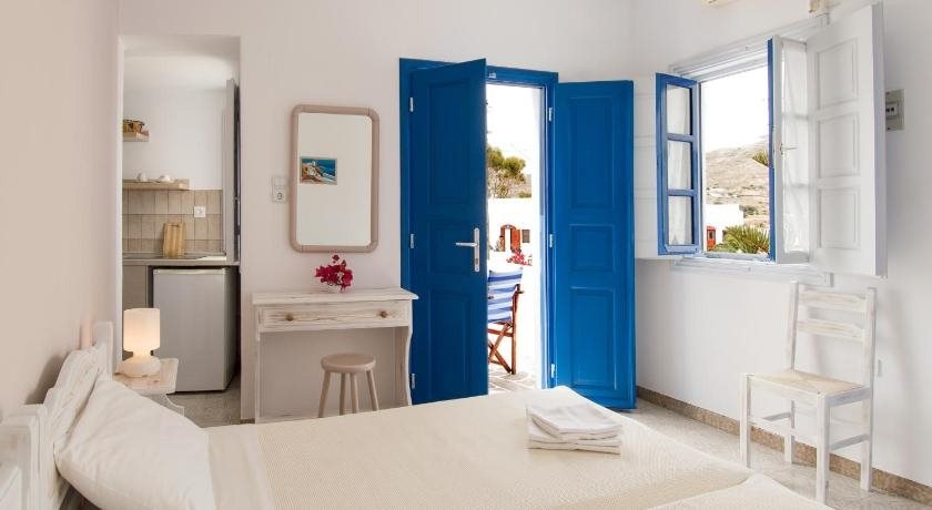 Evgenia Rooms
