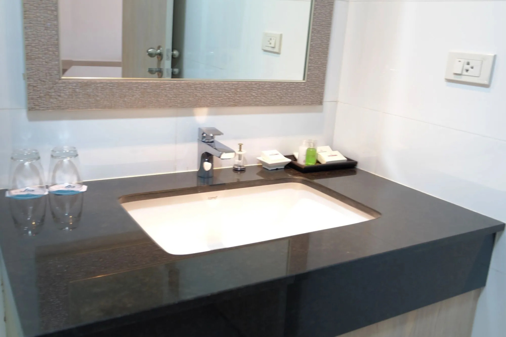 Photo - Methavalai Residence Hotel
