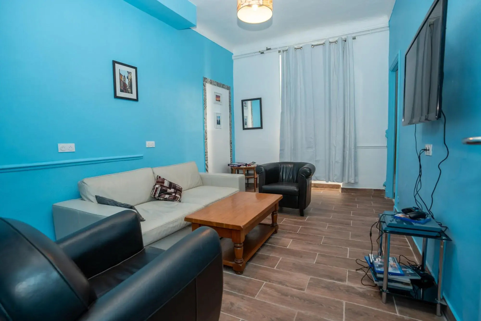 Photo - Pastoral - Hostel