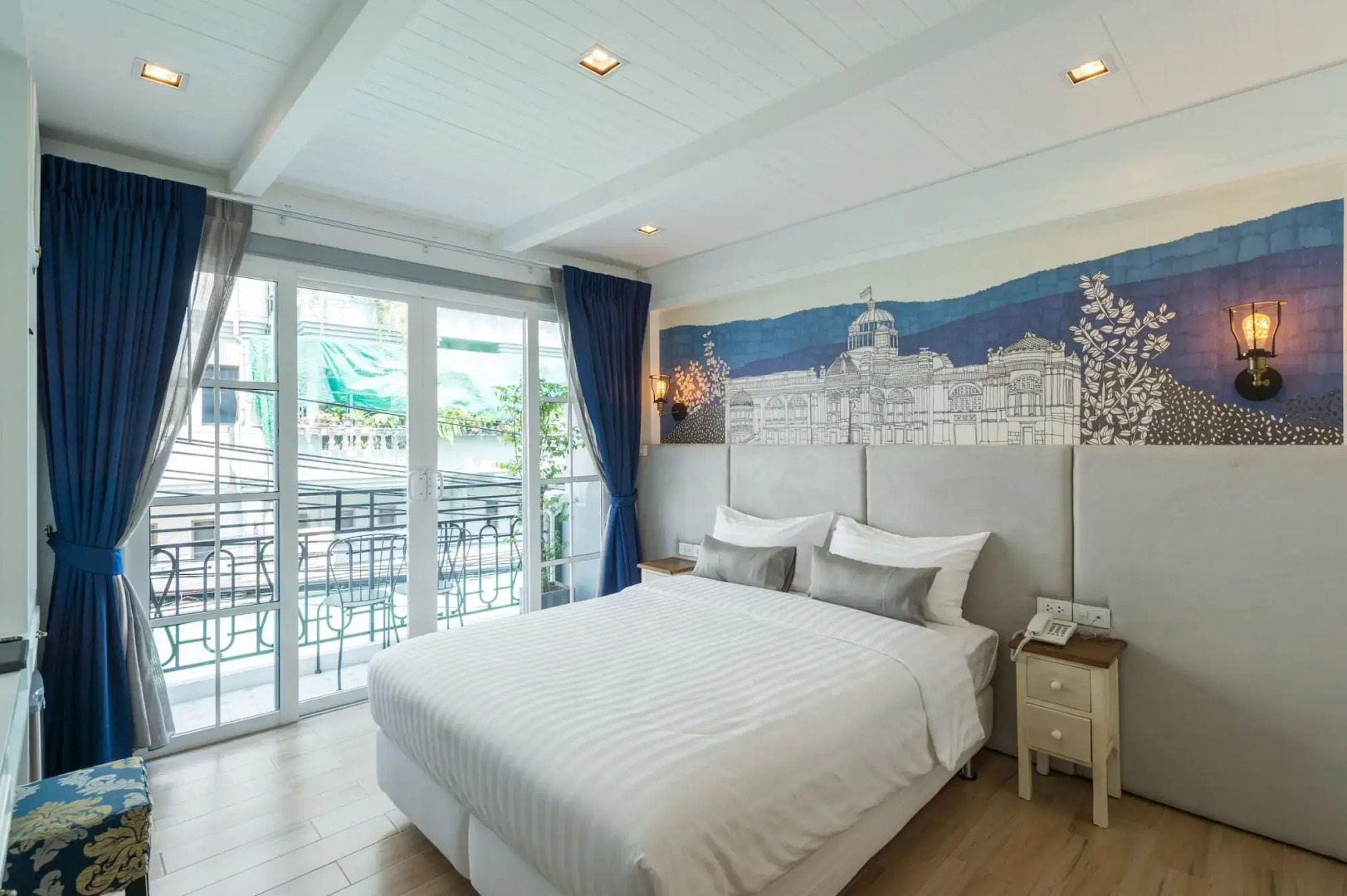 Photo - White Ivory Bed And Breakfast