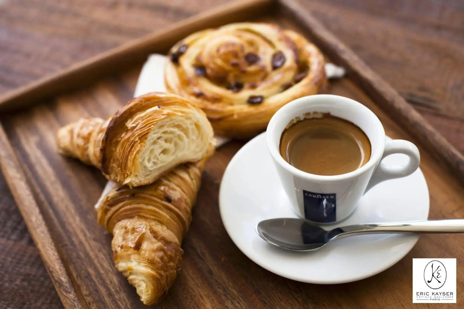 Foto - White Mansion 白色公馆