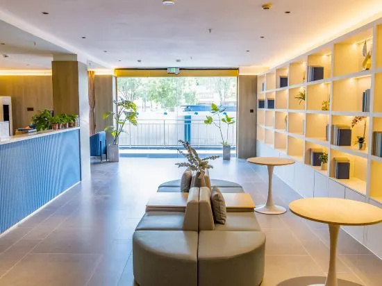 Home Inn Ruibai Cloud Hotel (Shijiazhuang Heping West Road Youyi North Street Branch)