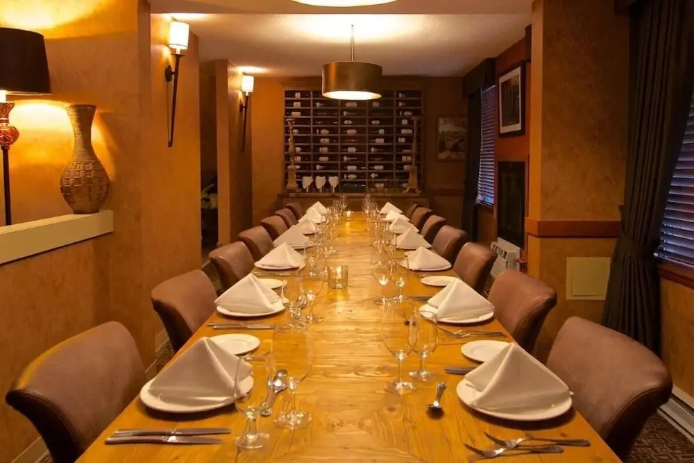 Foto - Mountain Side Hotel Whistler by Executive