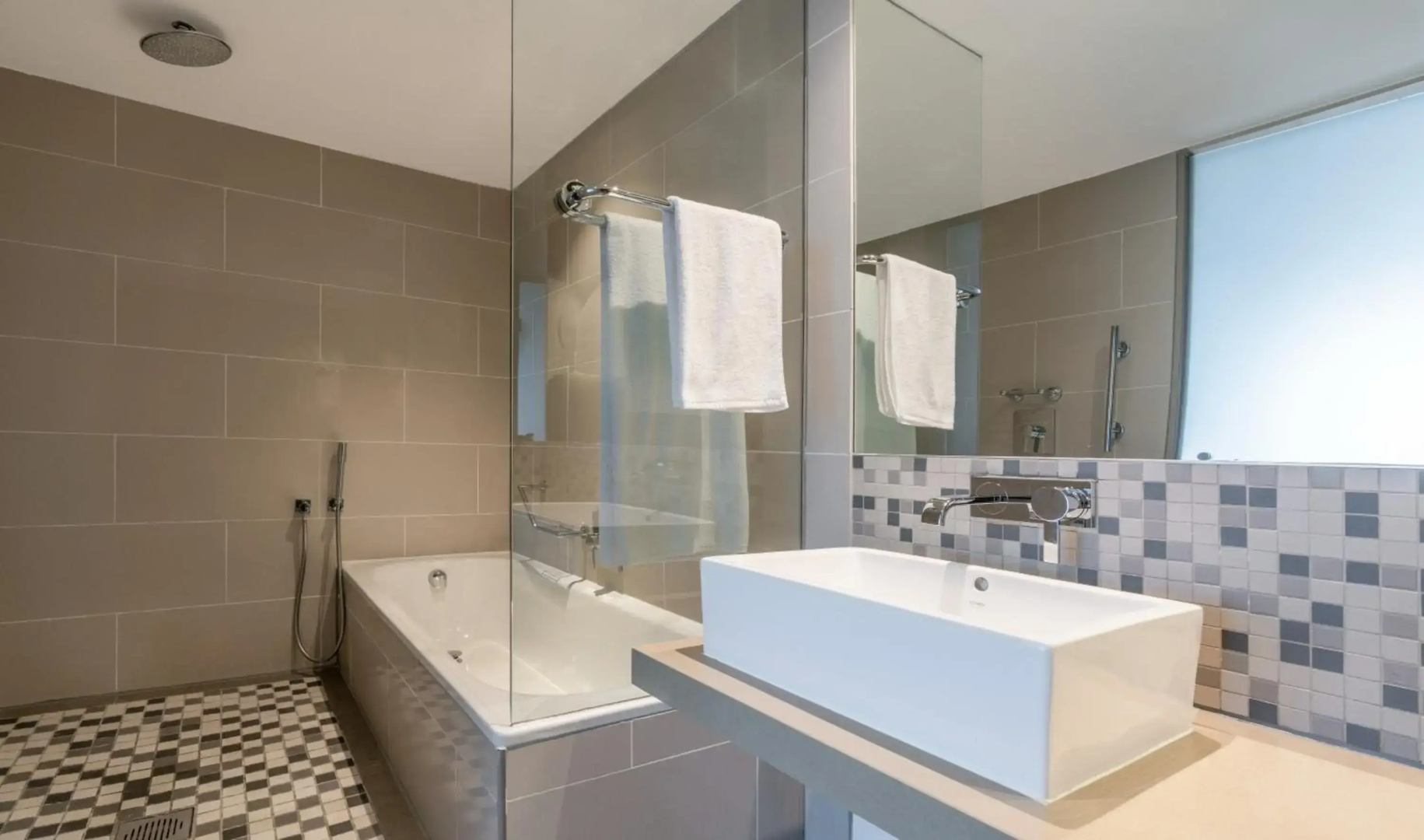 Photo - Radisson Blu Gautrain Hotel, Sandton Johannesburg