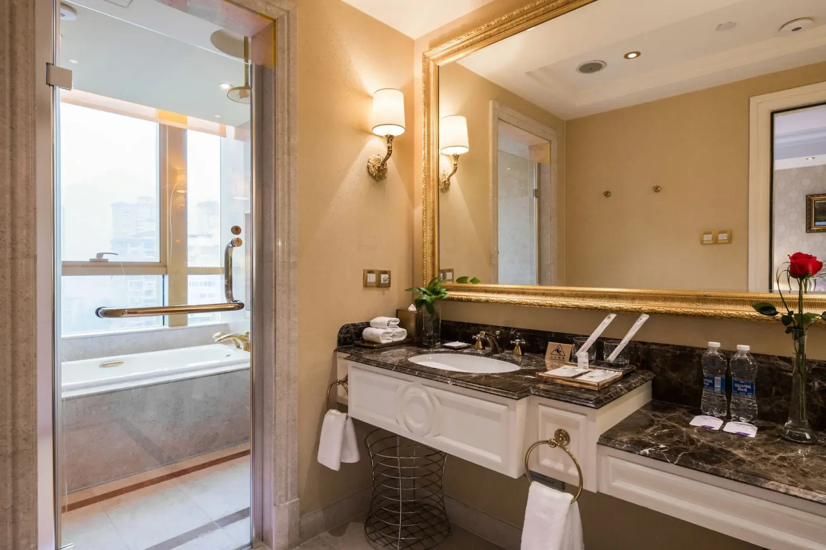 Foto - Sheraton Chongqing Hotel