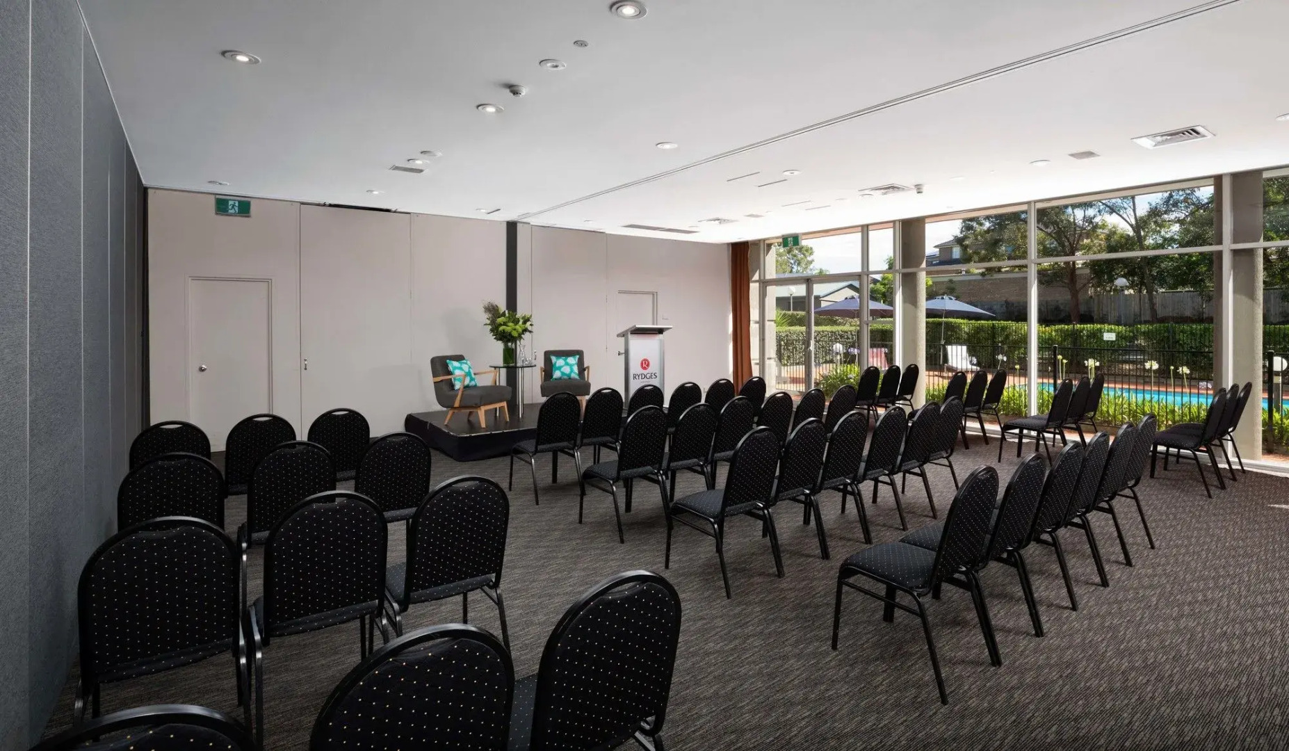 Photo - Rydges Bankstown