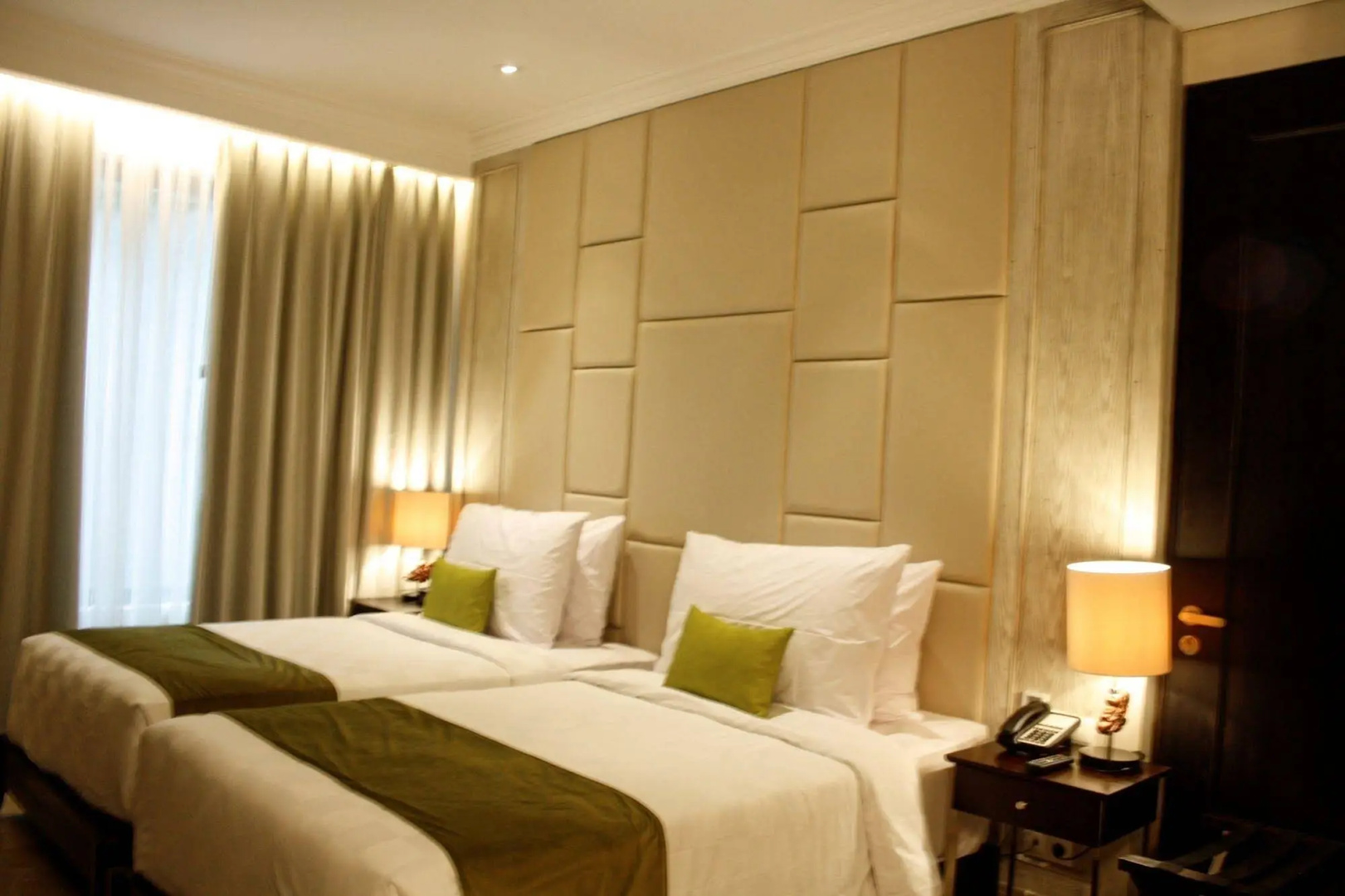 Photo - Jambuluwuk Oceano Seminyak Hotel