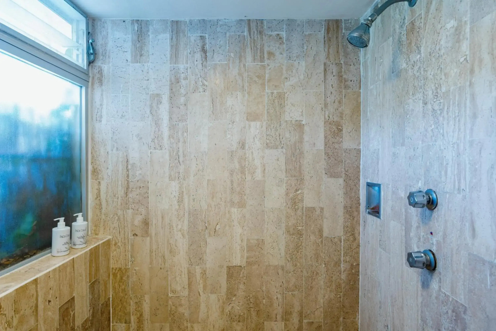 Photo - Premier Inn Dubai Al Jaddaf