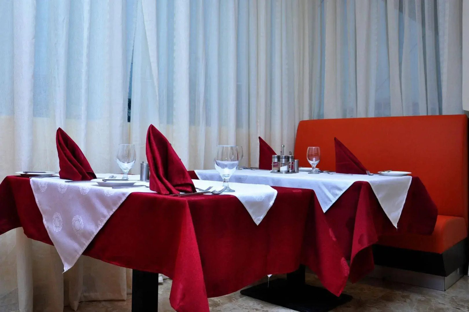 Photo - Azzeman Hotel