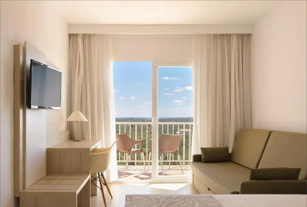 Photo - Hotel Castell dels Hams