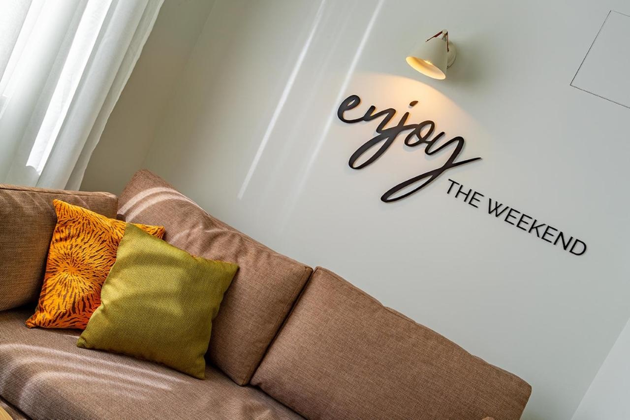 Photo - The Weekend Hotel