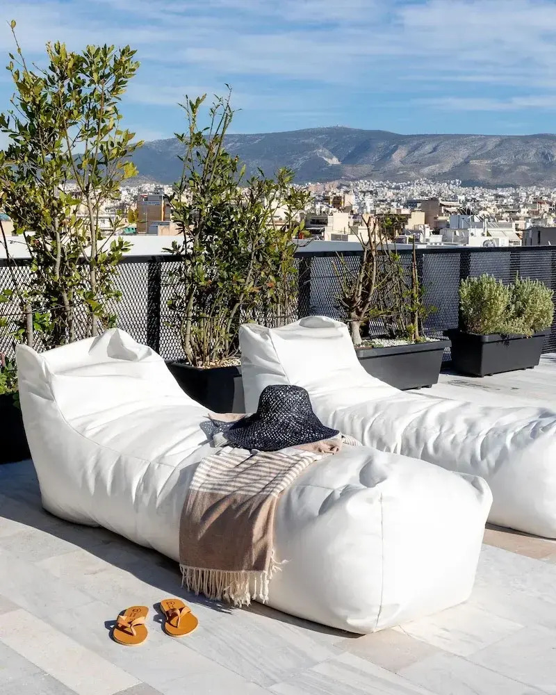 Photo - Thisean Modern Suites By Athens Stay