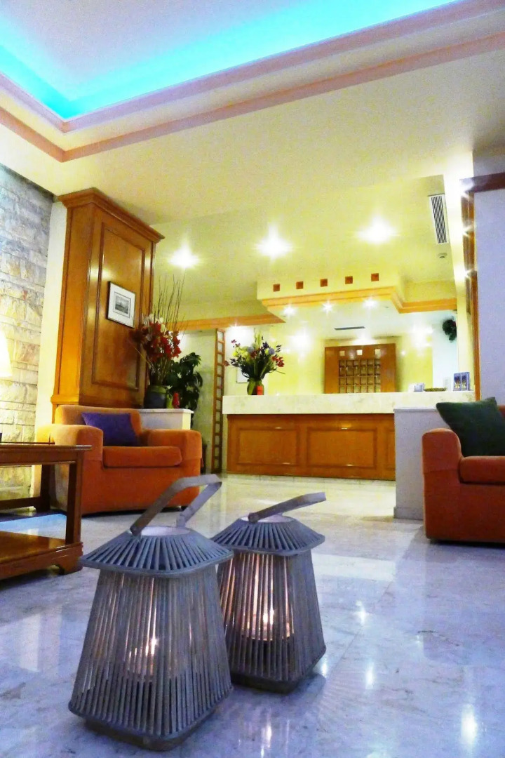 Photo - Victory Inn Hotel