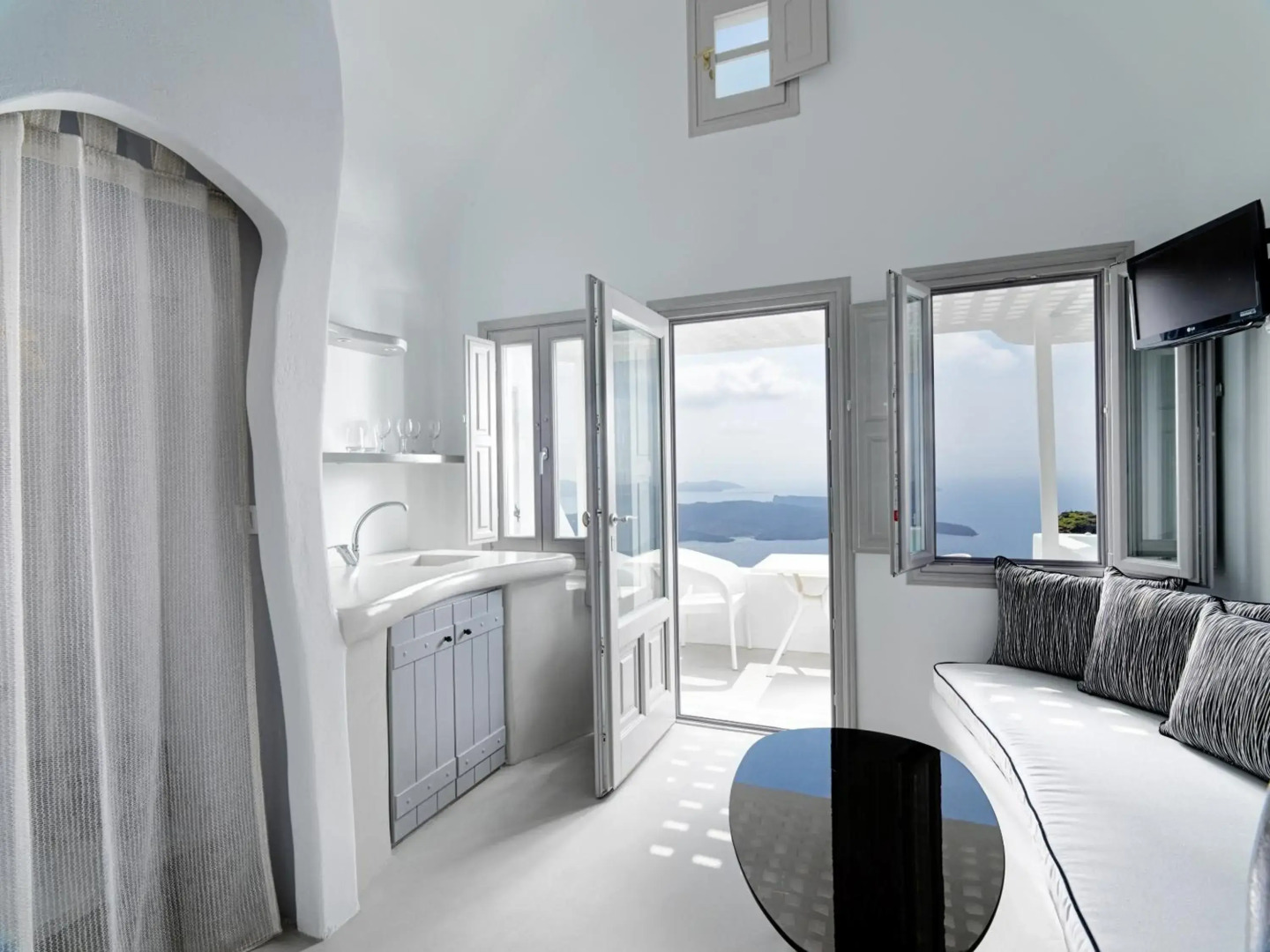 Photo - Tholos Resort