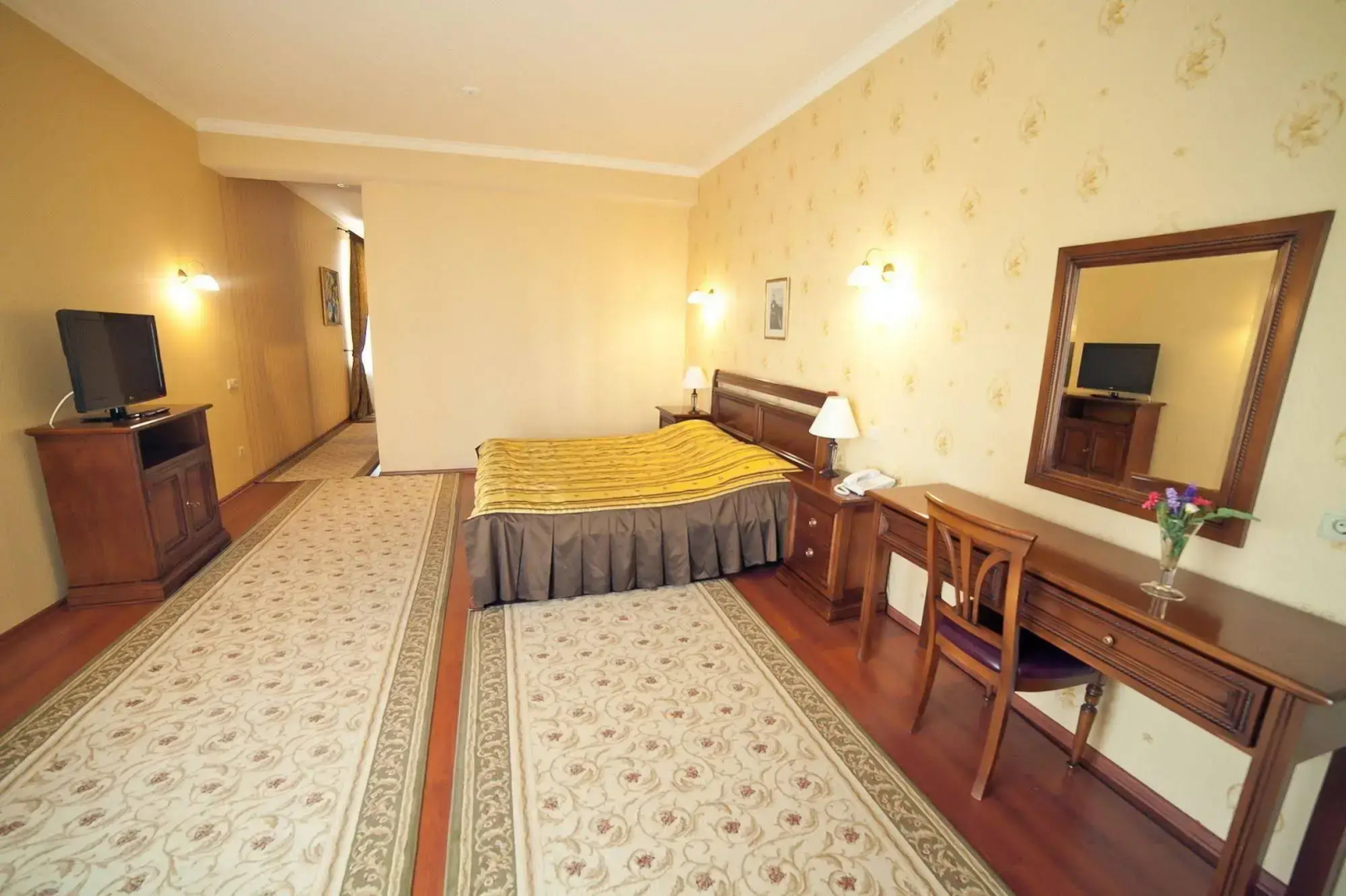Photo - VisPas Hotel