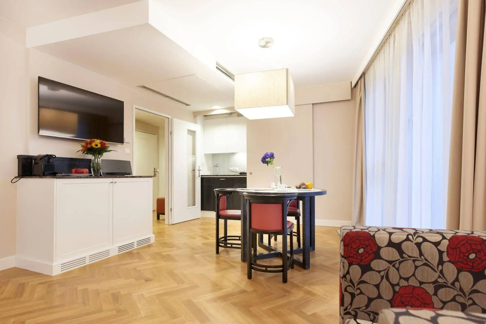 Photo - Singerstrasse 21-25 Aparthotel 350m next to St Stephen's Square