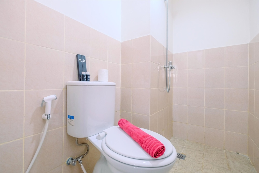 Enjoy Living at Studio Apartment Podomoro Golf View