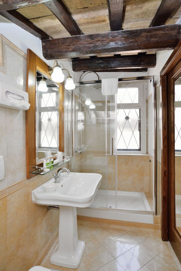 Photo - Antico Albergo del Sole al Pantheon