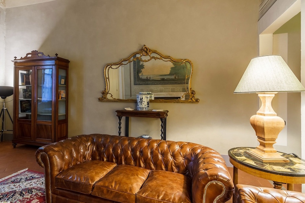 Photo - Dimora Storica Palazzo Puccini LSM