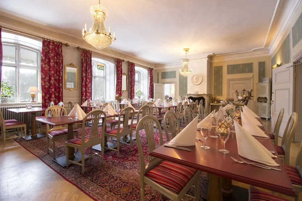 Foto - Åkeshofs Slott