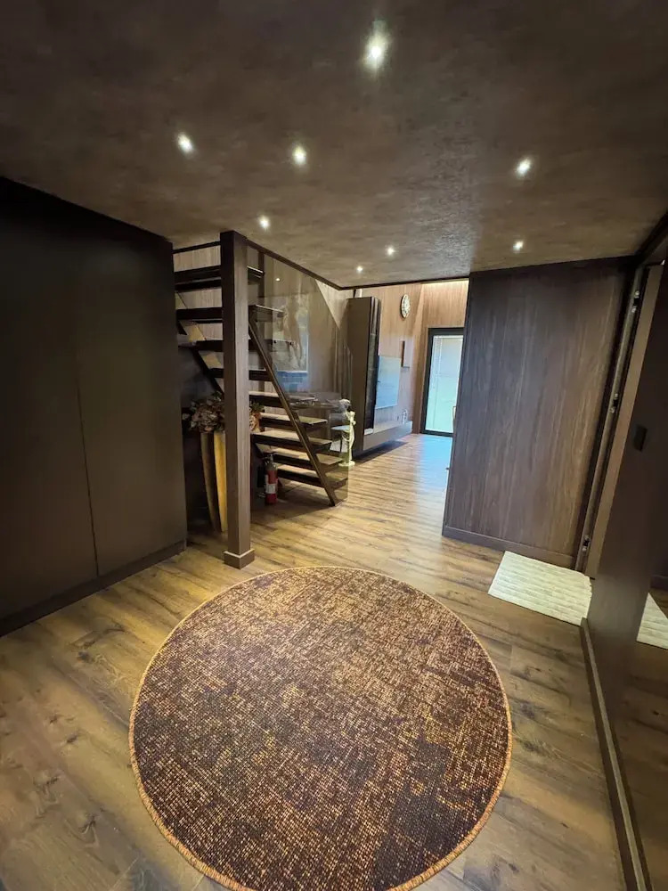 Photo - The HH Point