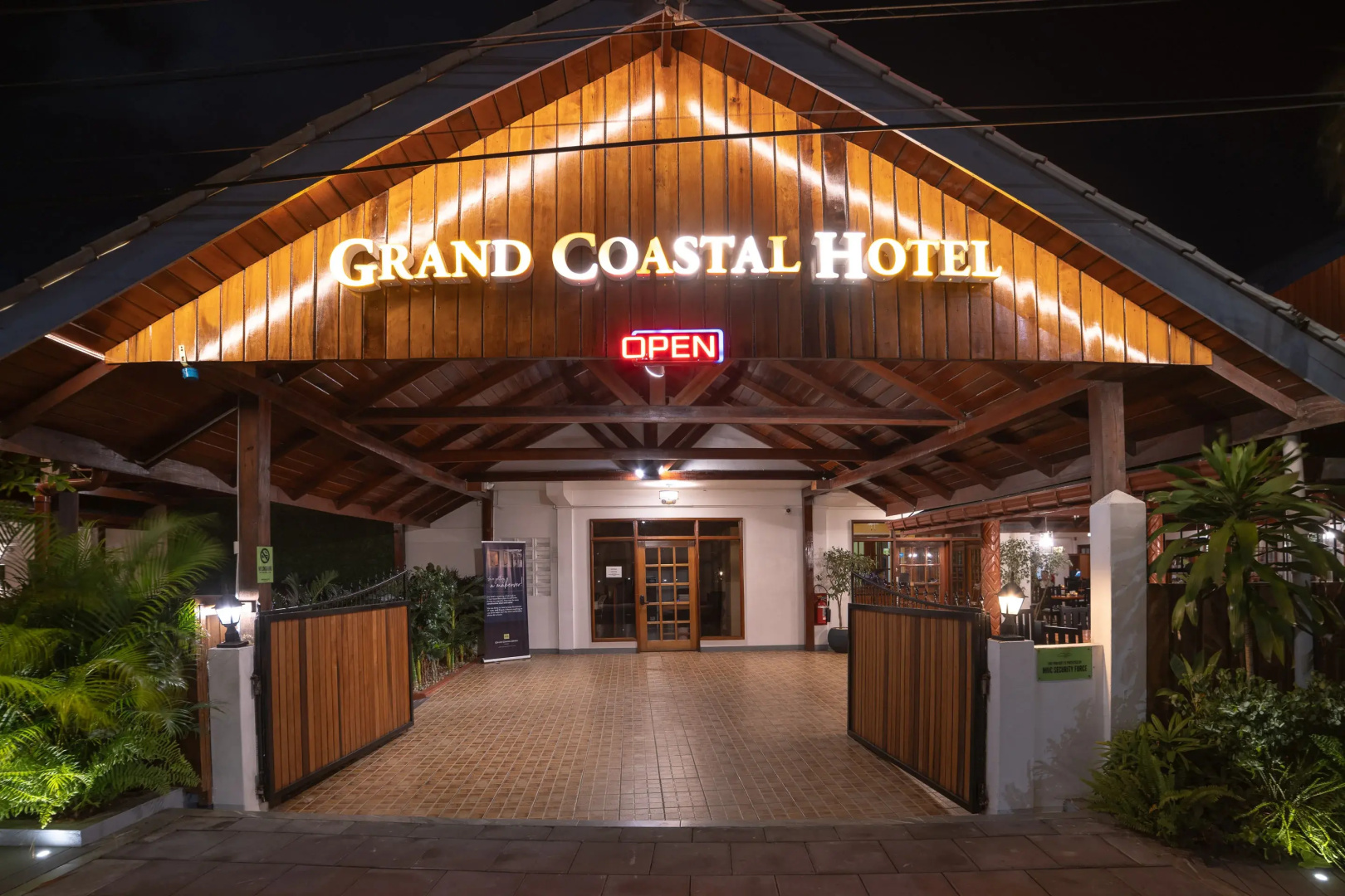 Foto - Grand Coastal Hotel