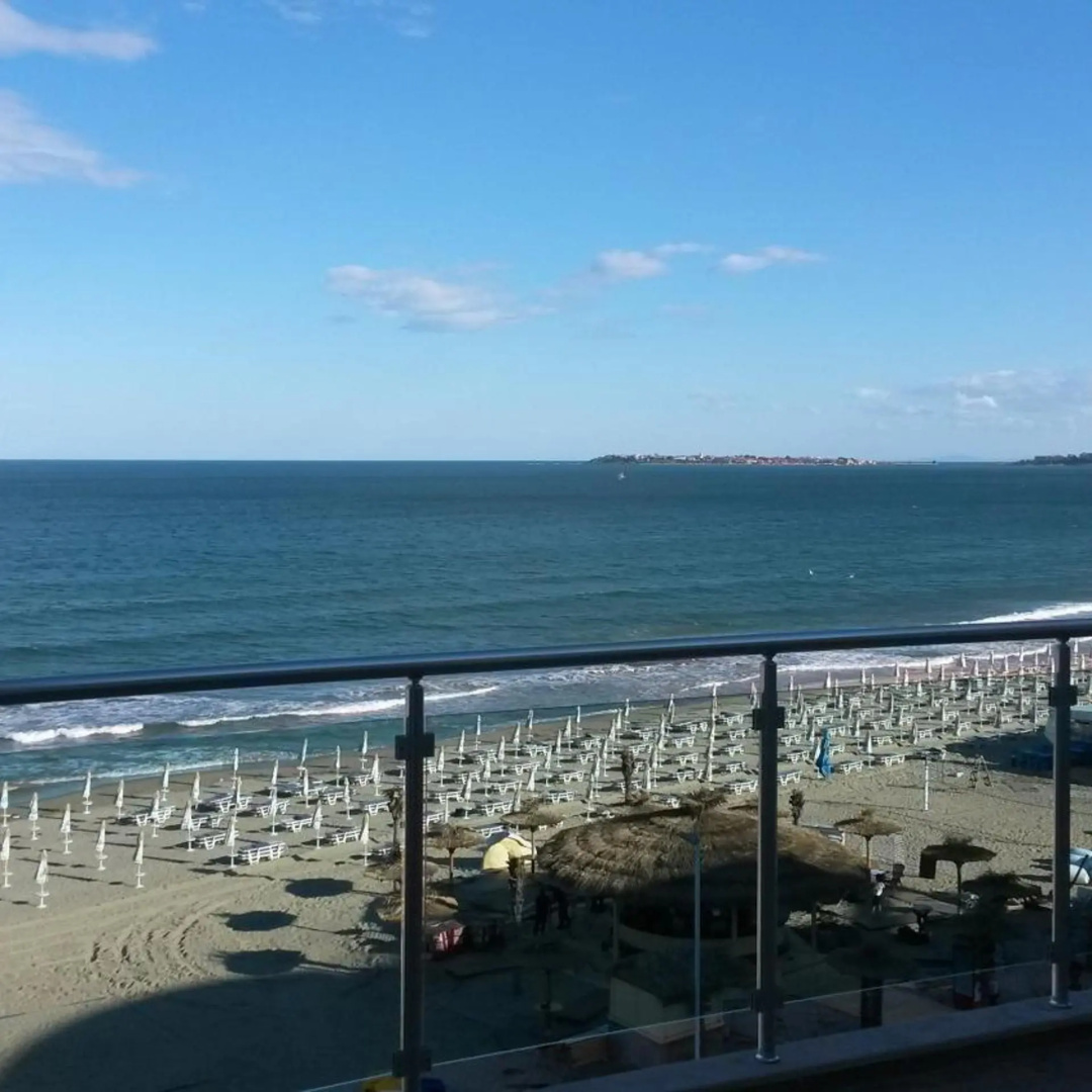 Photo - Seabreeze Hotel