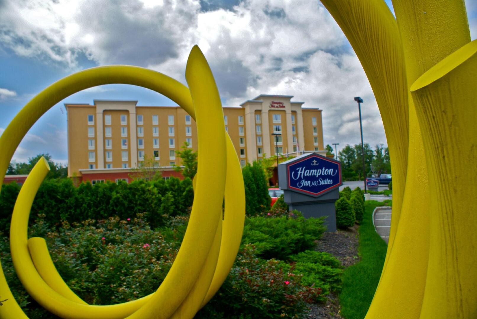 Photo - Hampton Inn & Suites Staten Island
