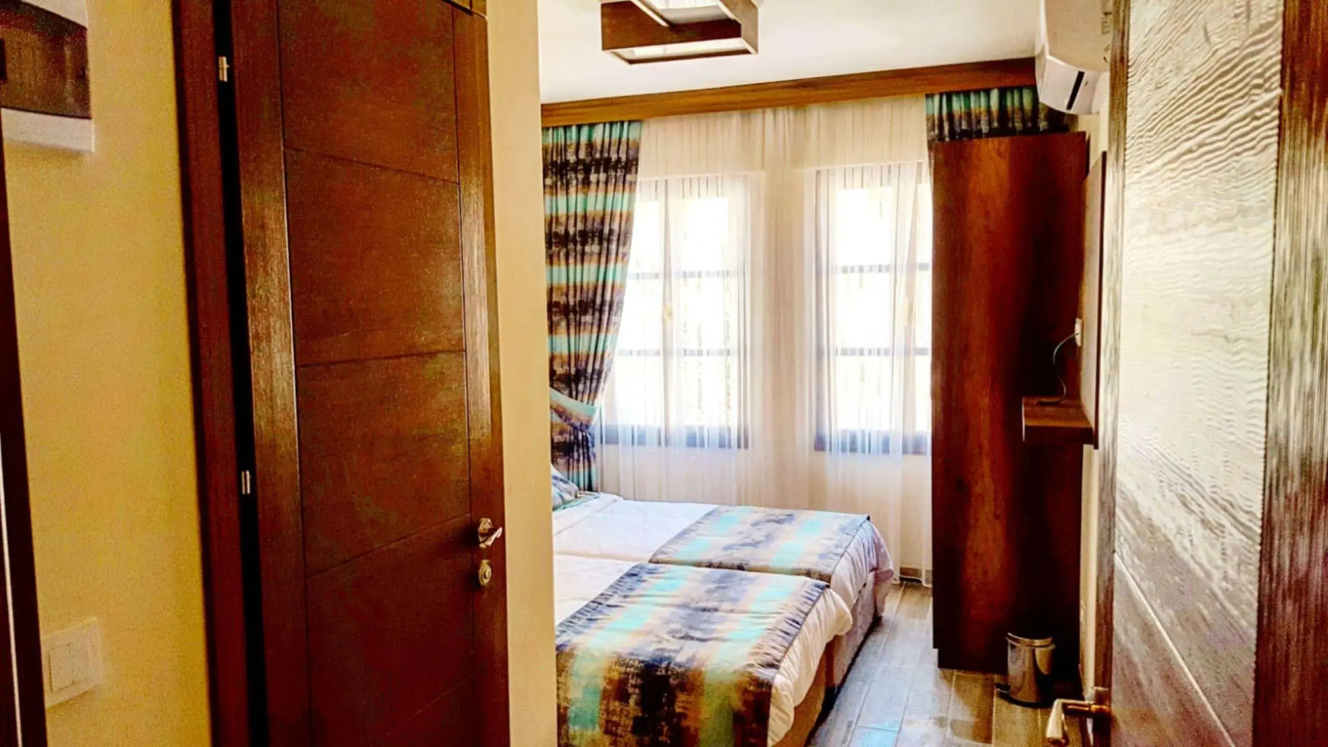 Photo - Old Town Boutique Hotel