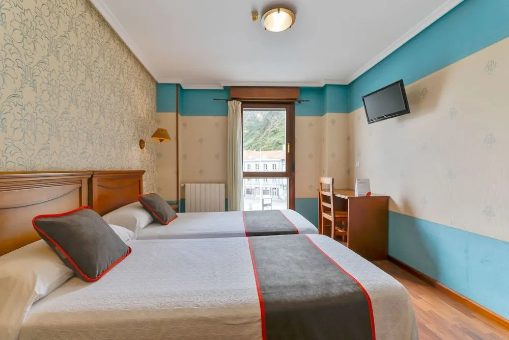 Foto - Hotel Puerto de Candas