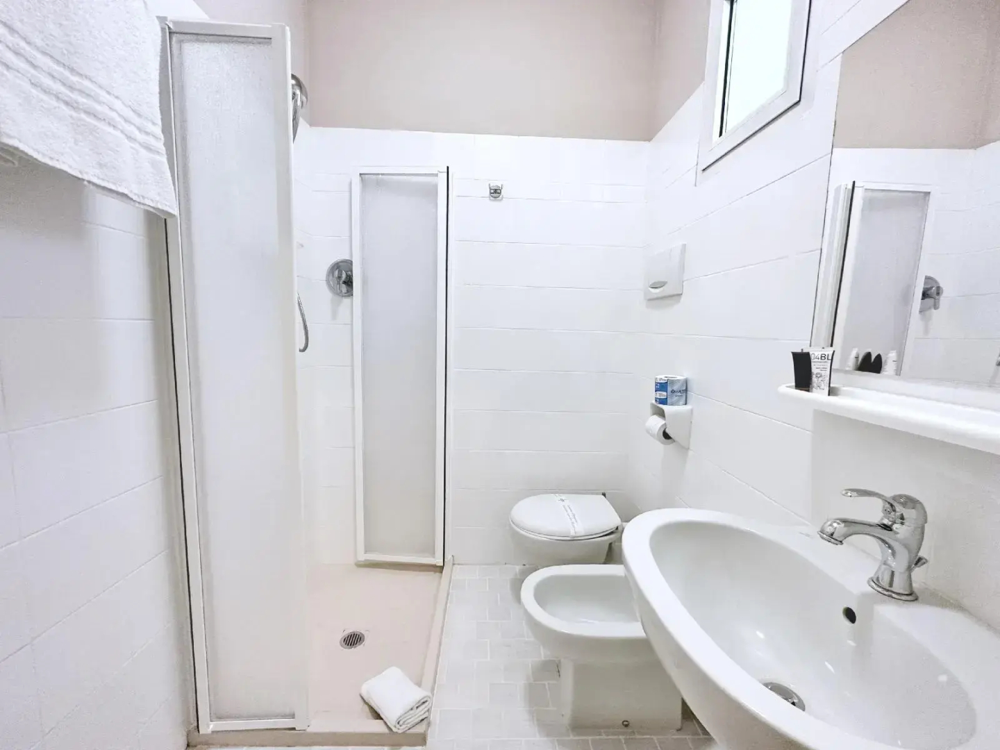 Photo - Aura Living Hotel