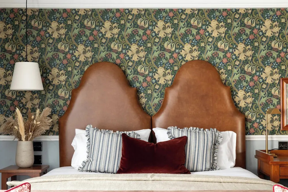 Photo - The Drayton Court Hotel