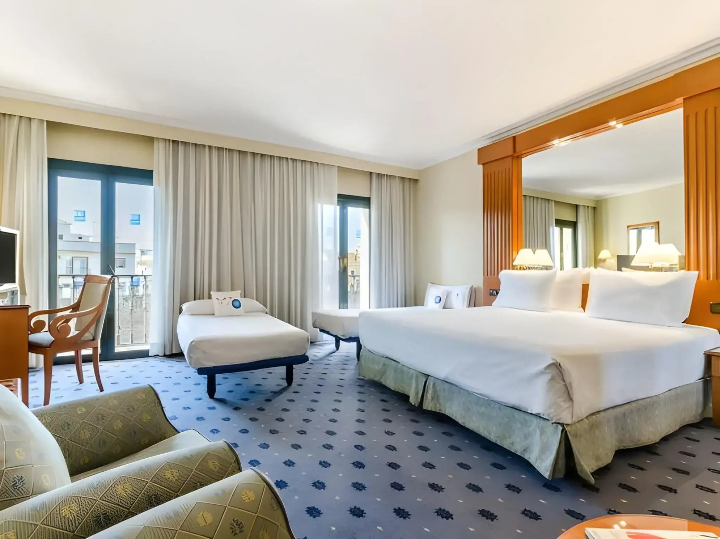 Photo - Exe Sevilla Macarena