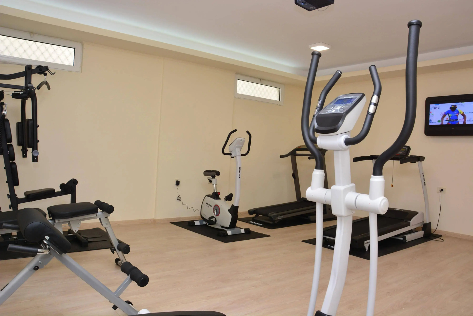 Photo - Halepa Hotel