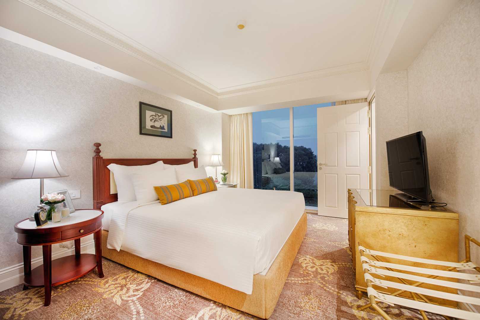 Photo - Apricot Hotel