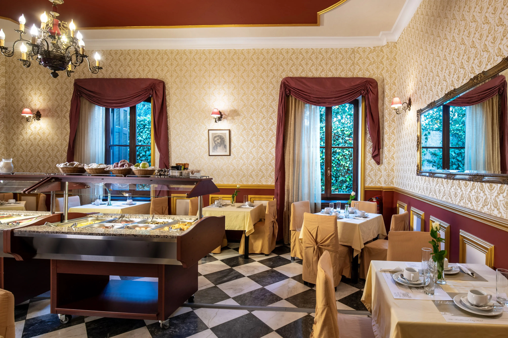 Photo - Halepa Hotel