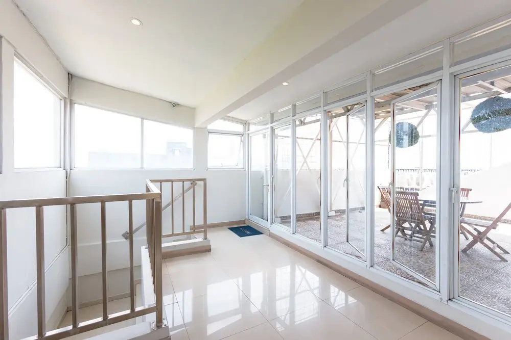 Photo - Sans Hotel Liv Ancol by RedDoorz