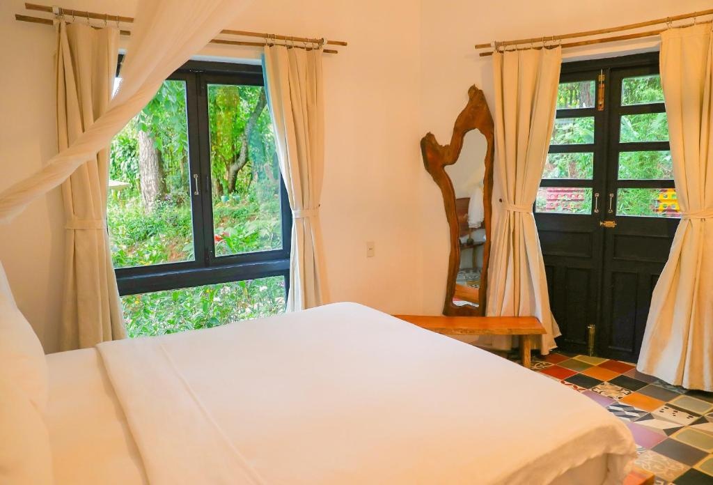 Stop and Go Boutique Hotel Since 1982