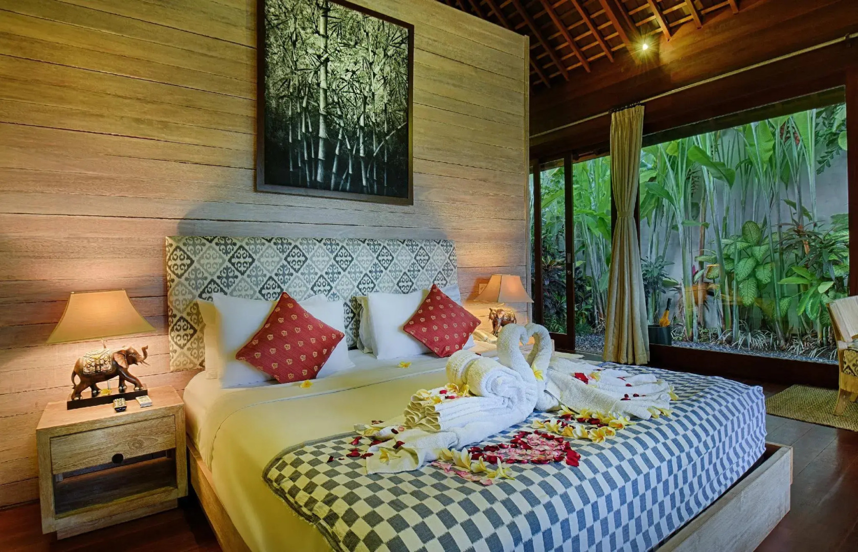 Foto - Samkhya Villas - Free 1x Floating Breakfast or Minibar