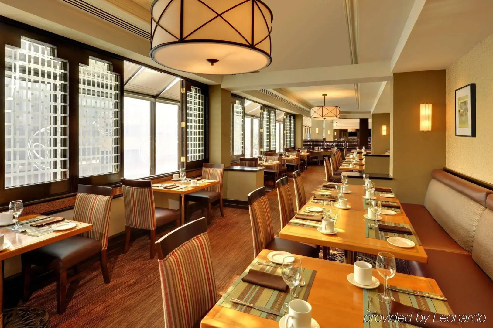 Photo - Sheraton Hamilton Hotel